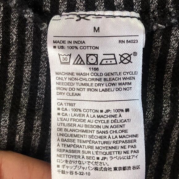 Banana Republic Mens San Francisco New York Label Black Striped Polo Size Medium - Picture 11 of 12